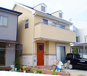 株式会社あいホーム:ドーマーが印象深い外観デザイン