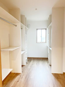 ウォークインクローゼット