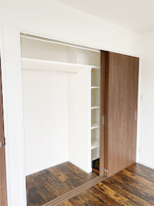 クローク　収納