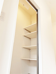 クローク　収納