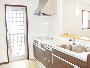 株式会社あいホーム:女性に人気の食洗機とIHコンロ