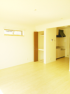 株式会社あいホーム:静岡市葵区千代田 共同住宅 フレデリアA棟