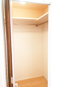 株式会社あいホーム:静岡市葵区千代田 共同住宅 フレデリアA棟