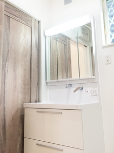 株式会社あいホーム：静岡市葵区・M様邸　洗面所