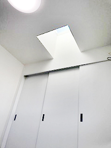 株式会社あいホーム：静岡市葵区・M様邸　天窓のある部屋