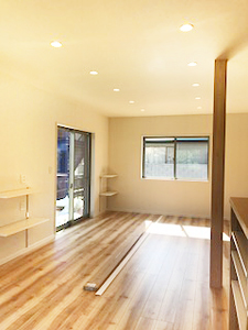 株式会社あいホーム：焼津市K様邸　リビング