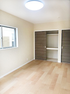 株式会社あいホーム：静岡市葵区・分譲住宅　洋室