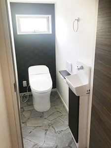 株式会社あいホーム：藤枝市・S様邸　トイレ