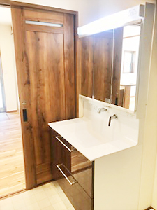 株式会社あいホーム：静岡市葵区・N様邸　洗面所