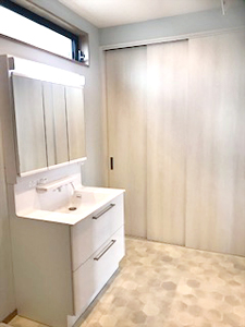 株式会社あいホーム：静岡市葵区・S様邸　洗面所