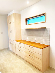 株式会社あいホーム：藤枝市・S様邸　キッチン収納