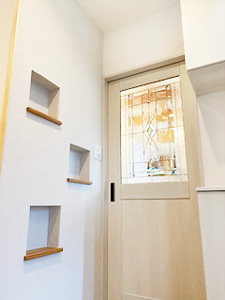 株式会社あいホーム：藤枝市・S様邸　扉