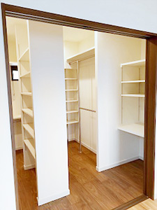 株式会社あいホーム：藤枝市・S様邸　ウォークインクローゼット